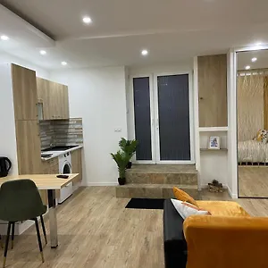 appartement-luxe-jaune.hotels-rhonealpes.com/